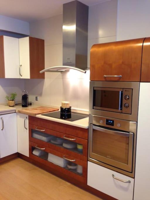 Centrico Apartamento Elai, Netflix, Coffee, Posibilidad Parking Apartment San Sebastian Bagian luar foto