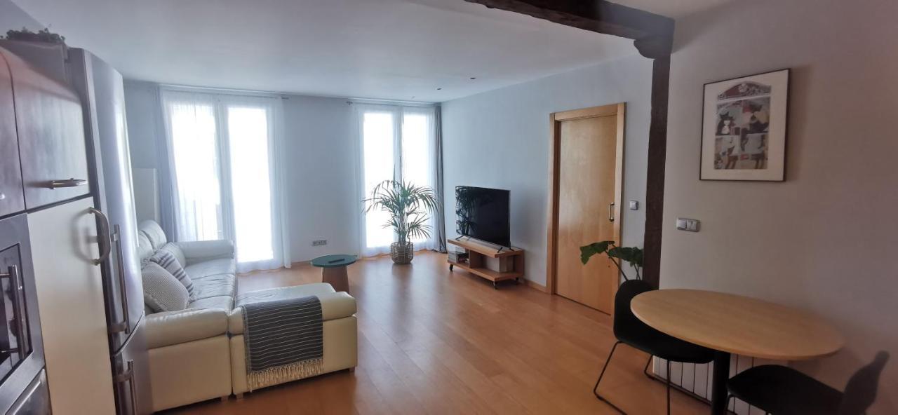 Centrico Apartamento Elai, Netflix, Coffee, Posibilidad Parking Apartment San Sebastian Bagian luar foto